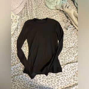 Lululemon black long sleeve